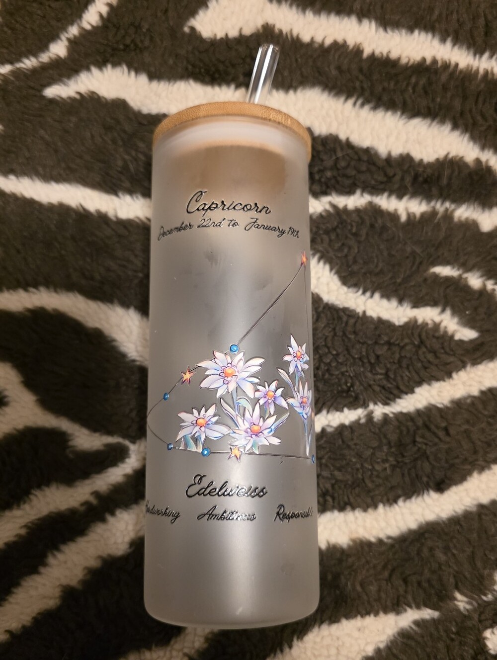 Capricorn Edelweiss Frosted Glass Tumbler - White Floral